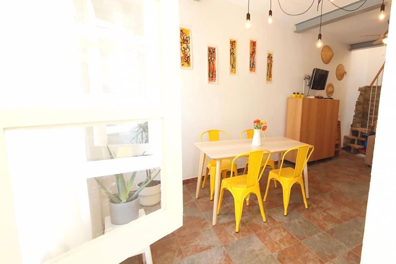 Lovelystay - Yellow Submarine House Lagos Exteriör bild